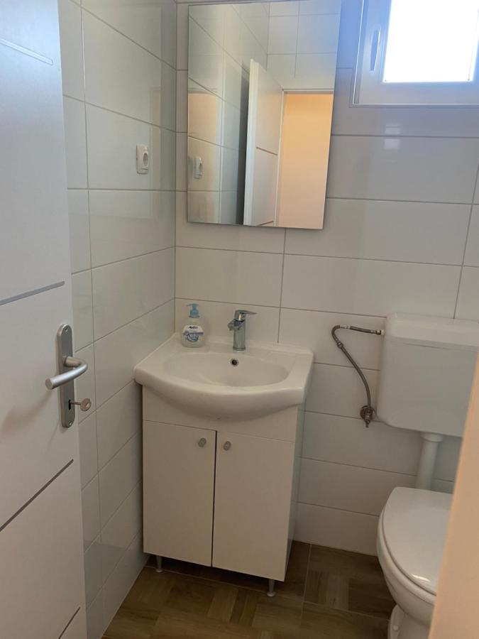 Nada&Danijela Lägenhet Brodarica  Exteriör bild